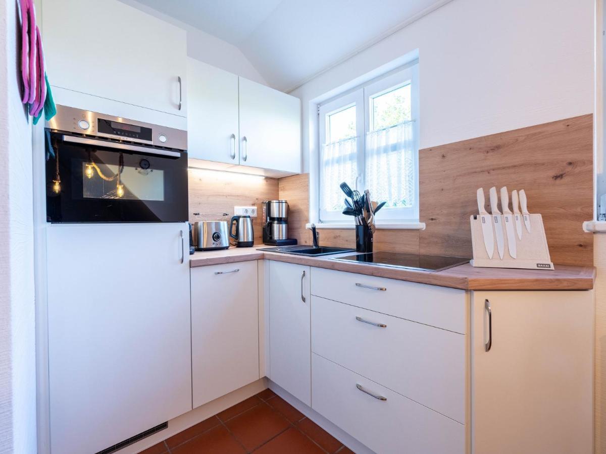 Feriendorf Rugana - Komfort Appartement Mit 1 Schlafzimmer B12 Dranske Exteriér fotografie